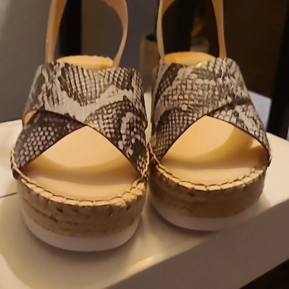 ♡💥3/$55💥♡♡ Dolce Vita  Crisscross Womens  Wedge Shoes  sz 7.5 & 8.5